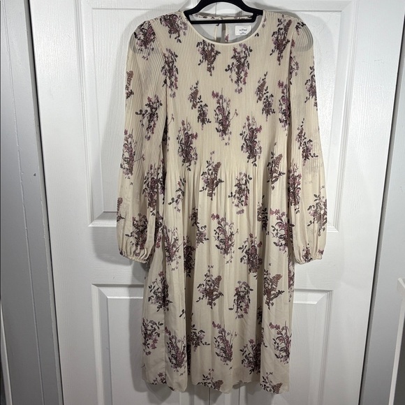 Aritzia Wilfred Daydreamer Cream Dress - Picture 5 of 9